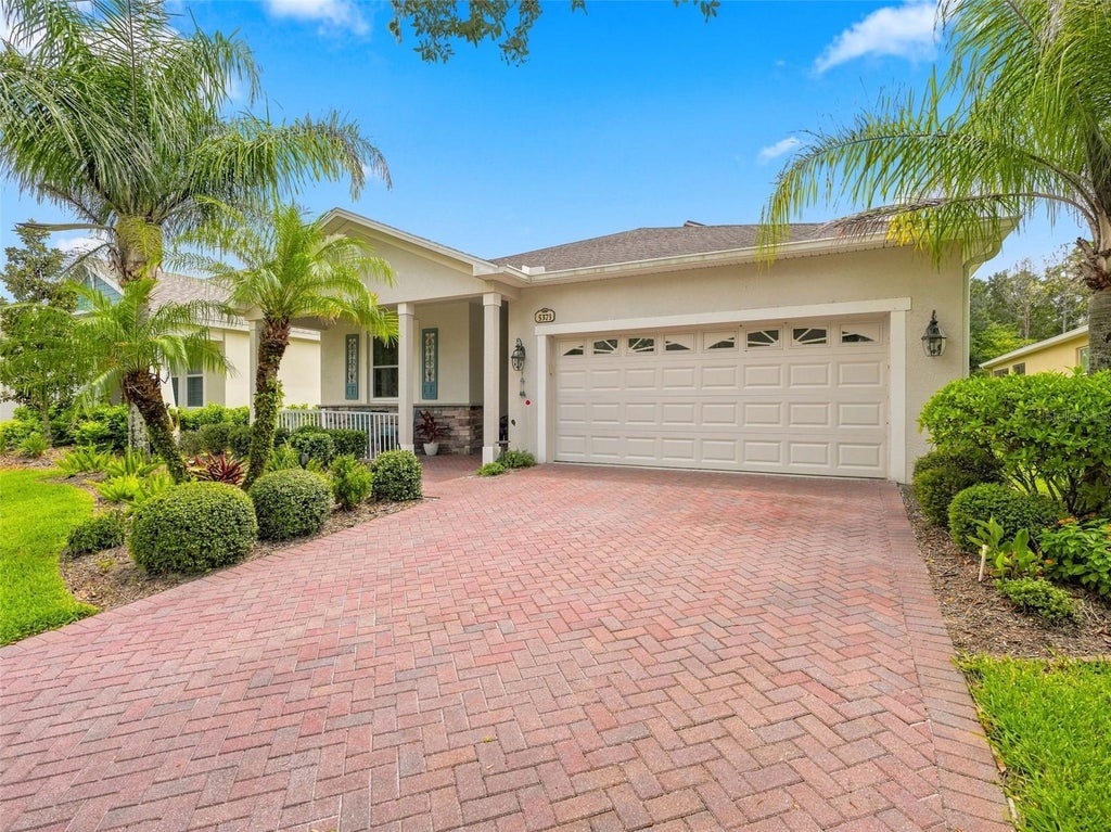 Photo of 5373 Cappleman Loop, Brooksville, FL 34601 (MLS # TB8541366)