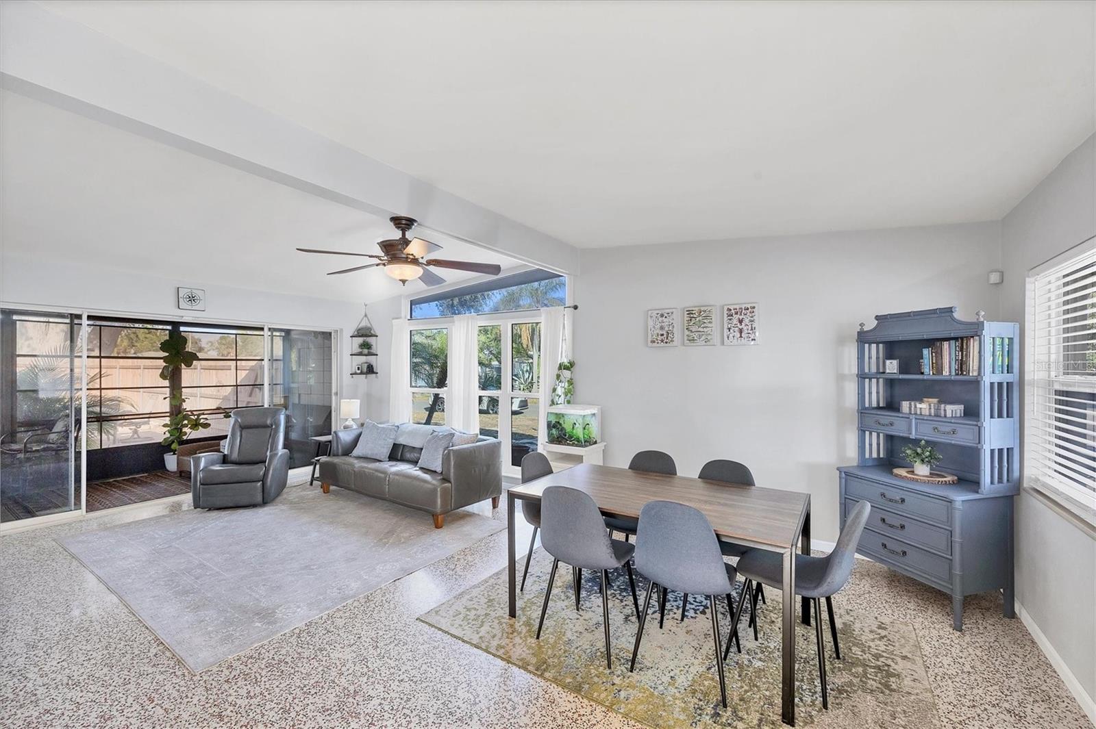 BAYSHORE GARDENS SEC 3 - Residential