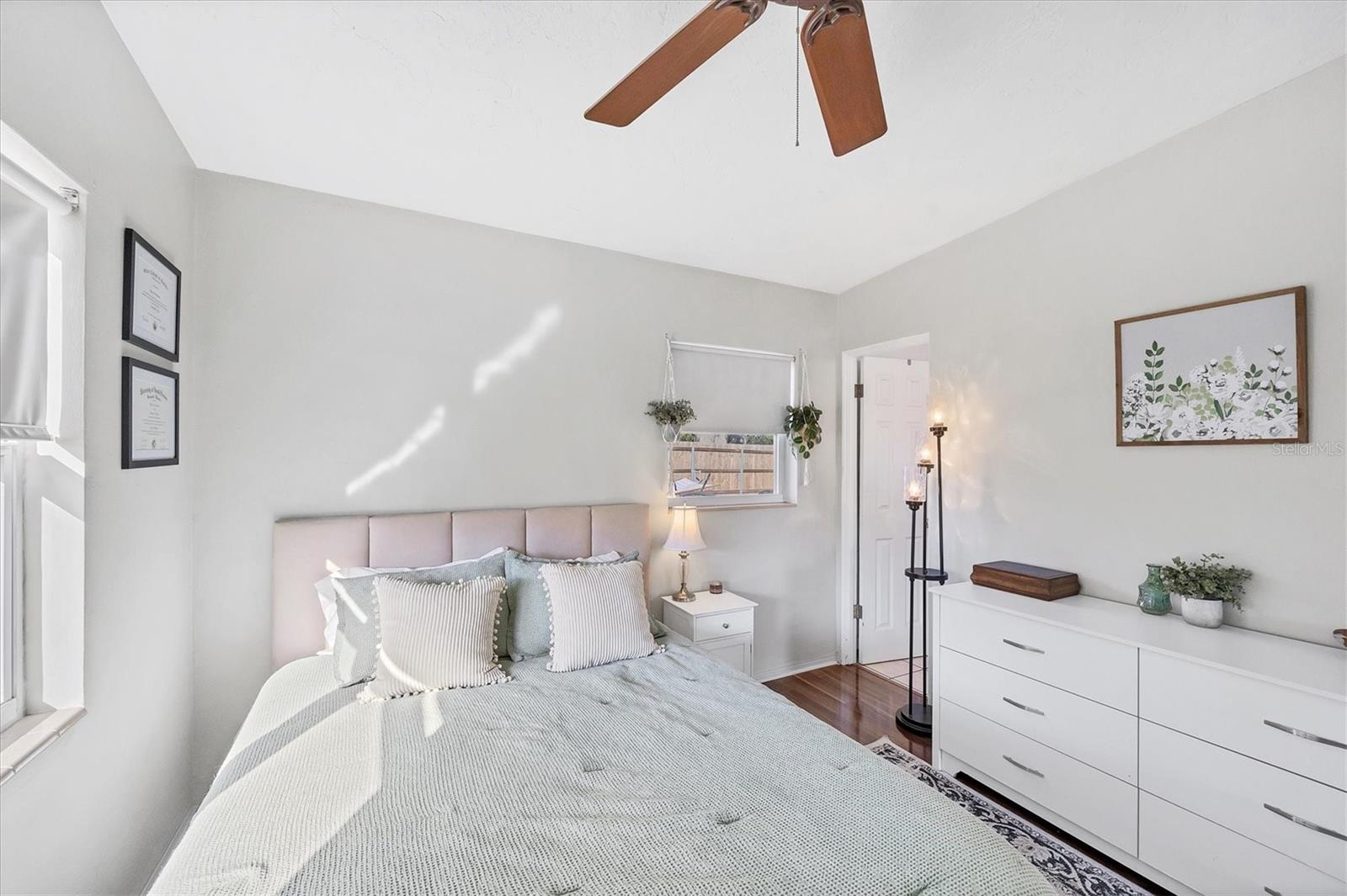 BAYSHORE GARDENS SEC 3 - Residential