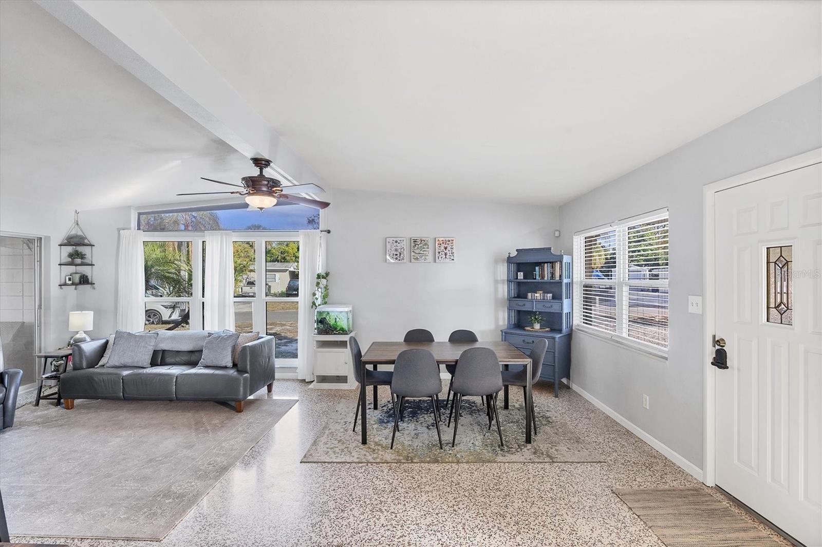 BAYSHORE GARDENS SEC 3 - Residential