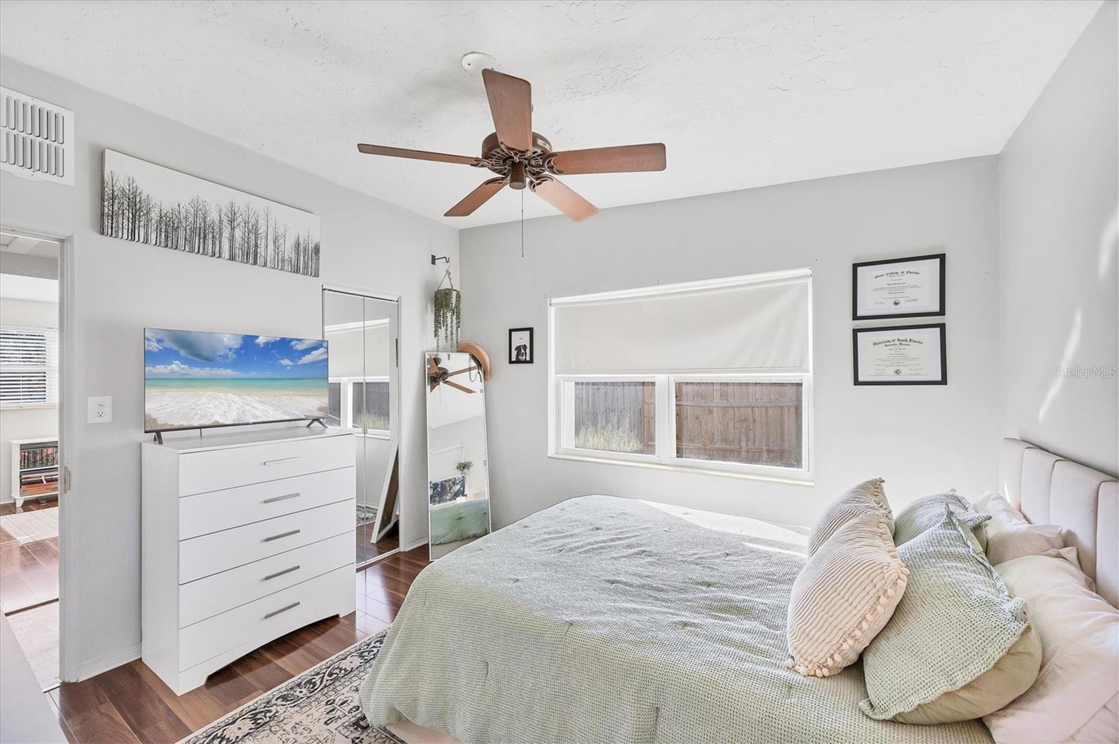 BAYSHORE GARDENS SEC 3 - Residential