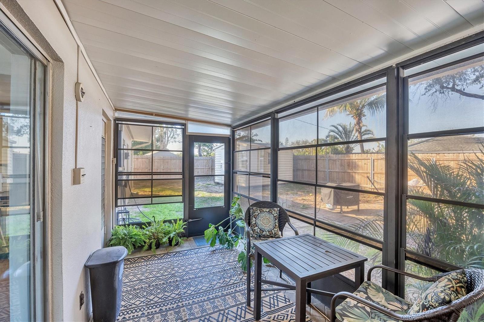 BAYSHORE GARDENS SEC 3 - Residential