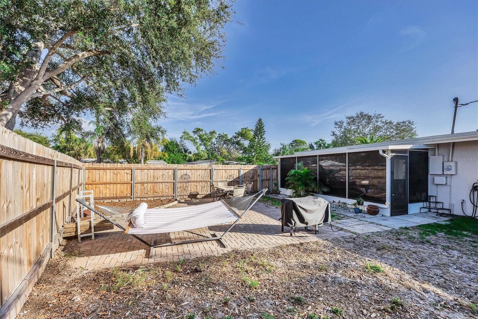 BAYSHORE GARDENS SEC 3 - Residential