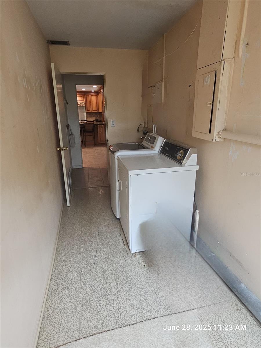 BARCLEY ESTATES 3RD ADD - Residential