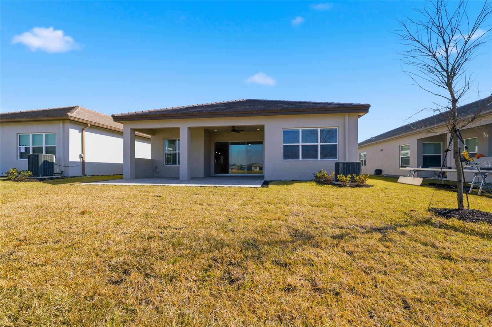 VALENCIA RIDGE - Residential