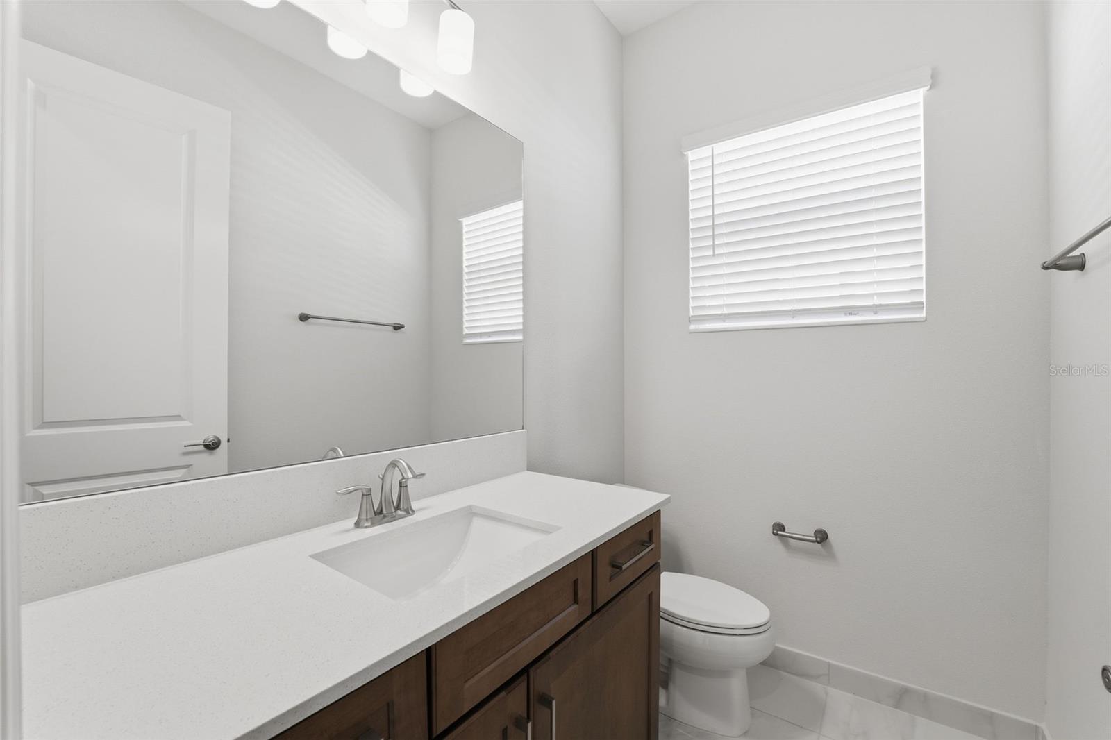 VALENCIA RIDGE - Residential