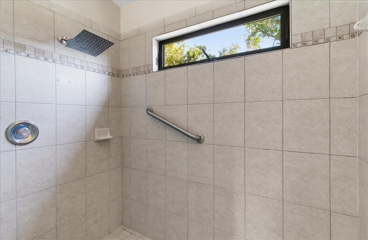 COUNTRY OAKS PH I - Residential