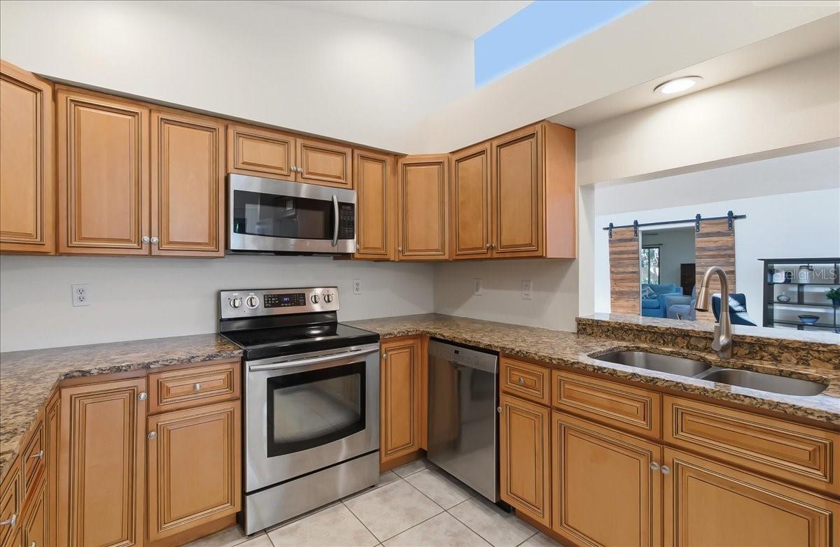 COUNTRY OAKS PH I - Residential