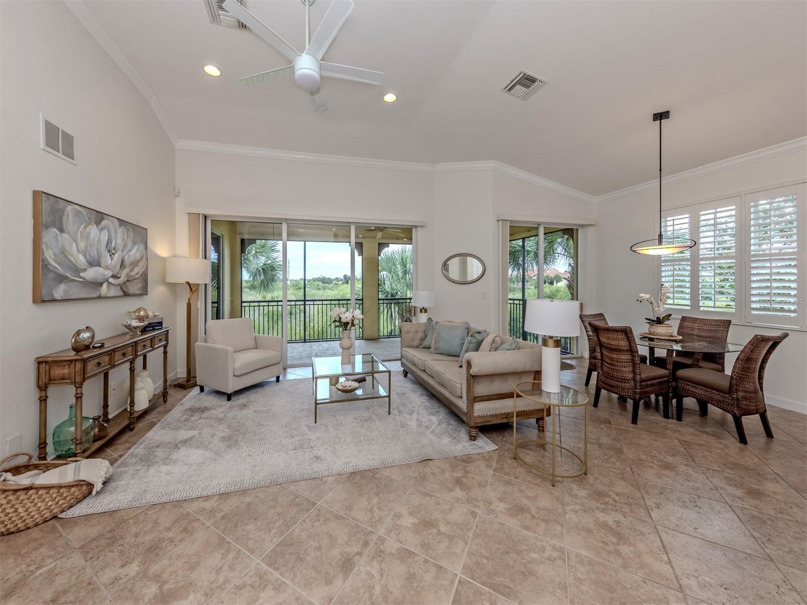 113 BELLA VISTA TERRACE 4D