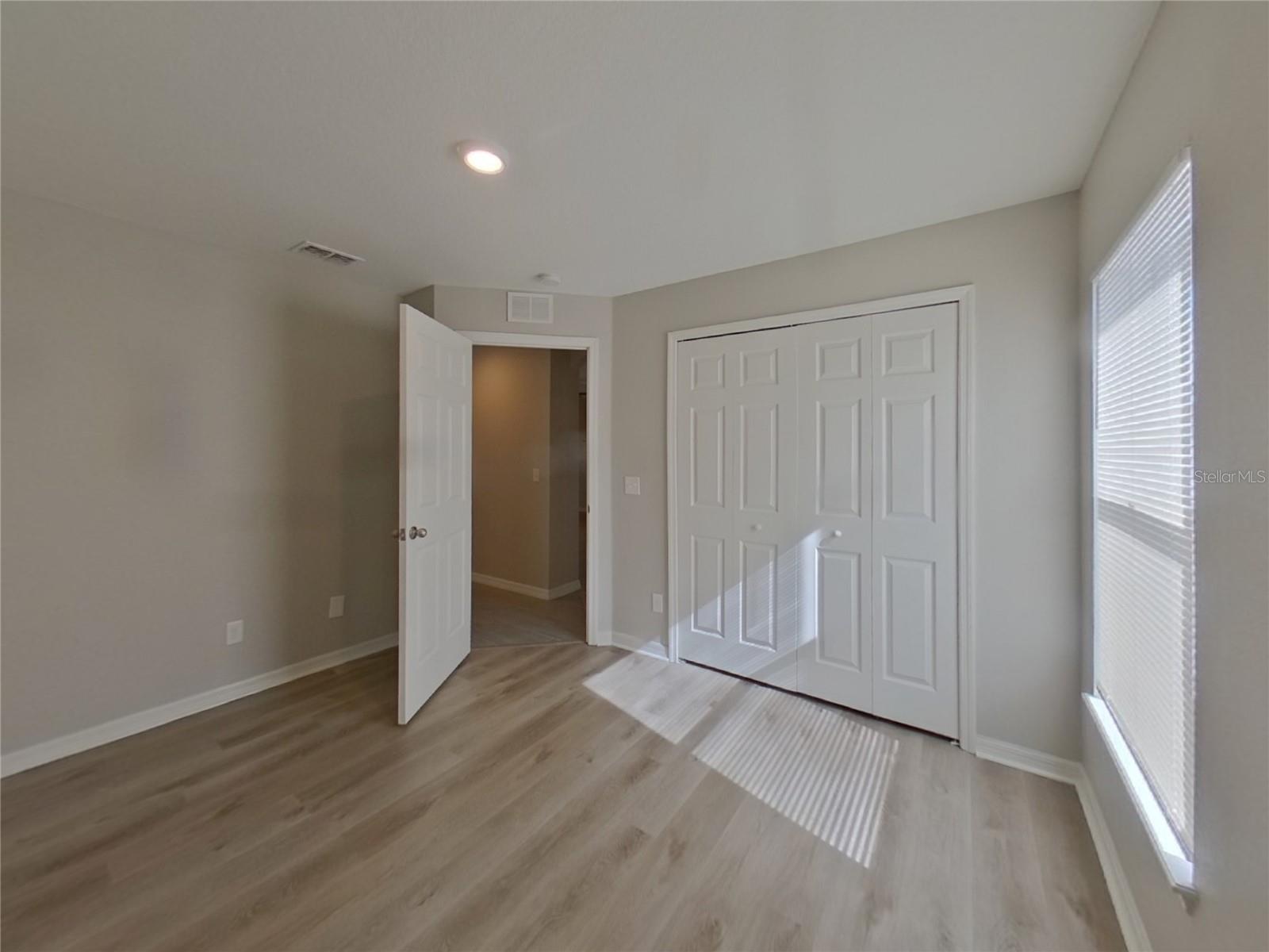 LAKE ALFRED ESTATES - Residential Lease