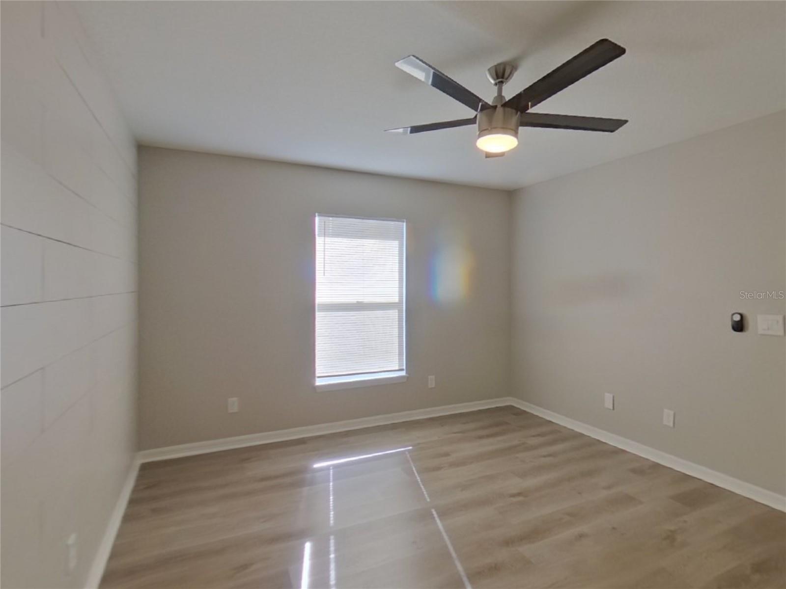 LAKE ALFRED ESTATES - Residential Lease