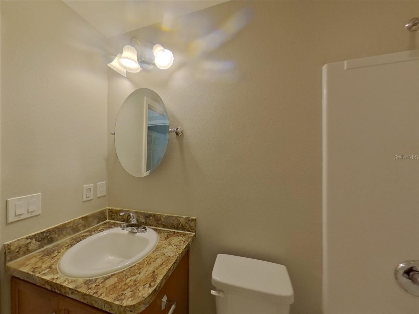 LAKE ALFRED ESTATES - Residential Lease