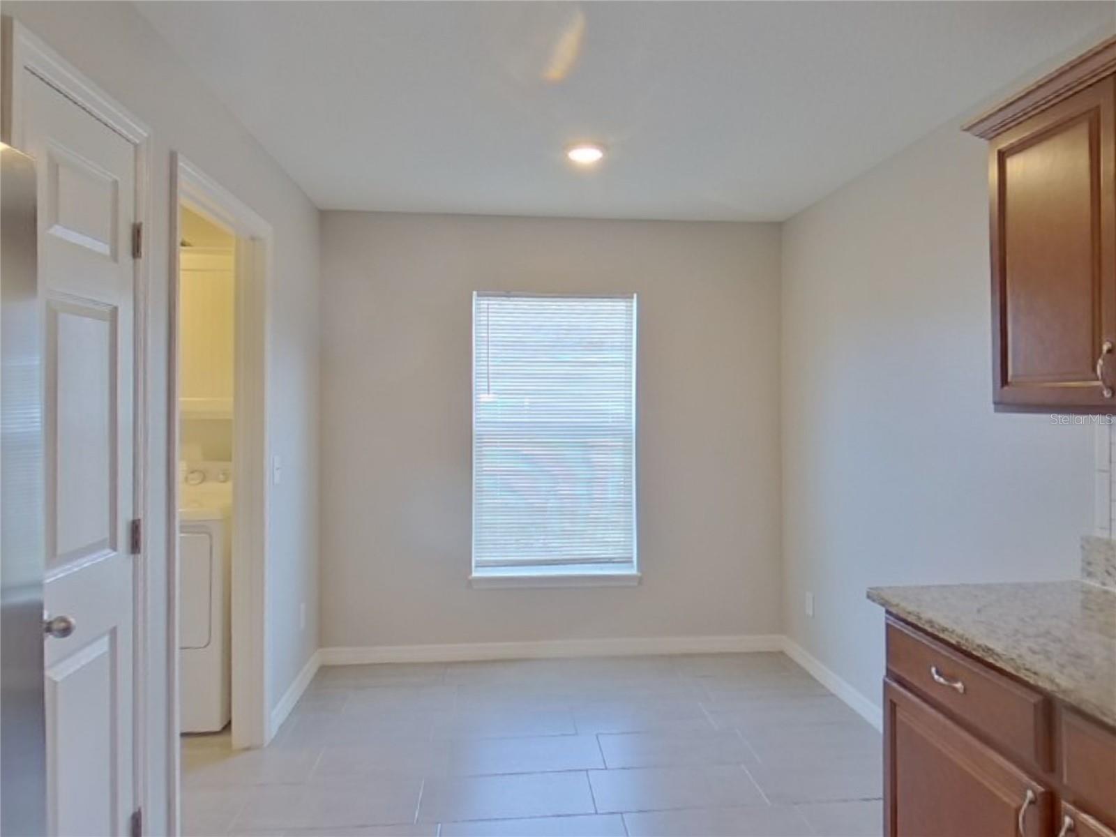 LAKE ALFRED ESTATES - Residential Lease