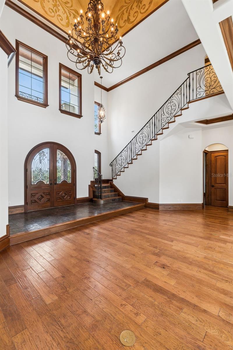 16332 PENDIO DRIVE
