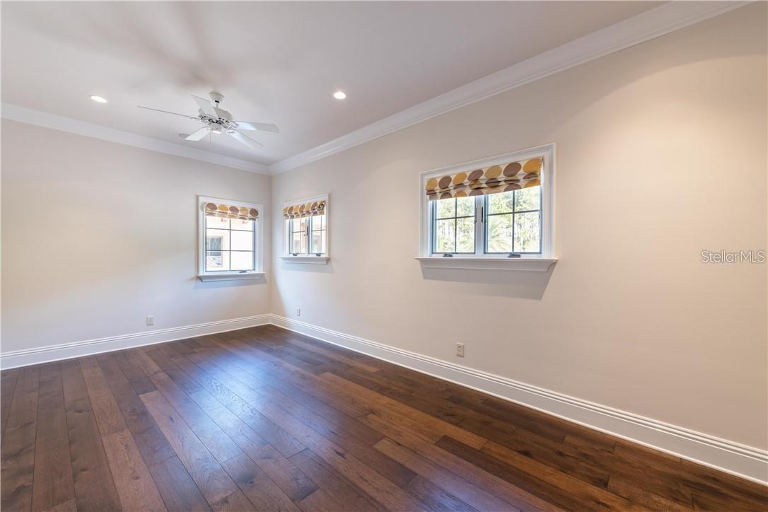 BELLA COLLINA SUB - Residential