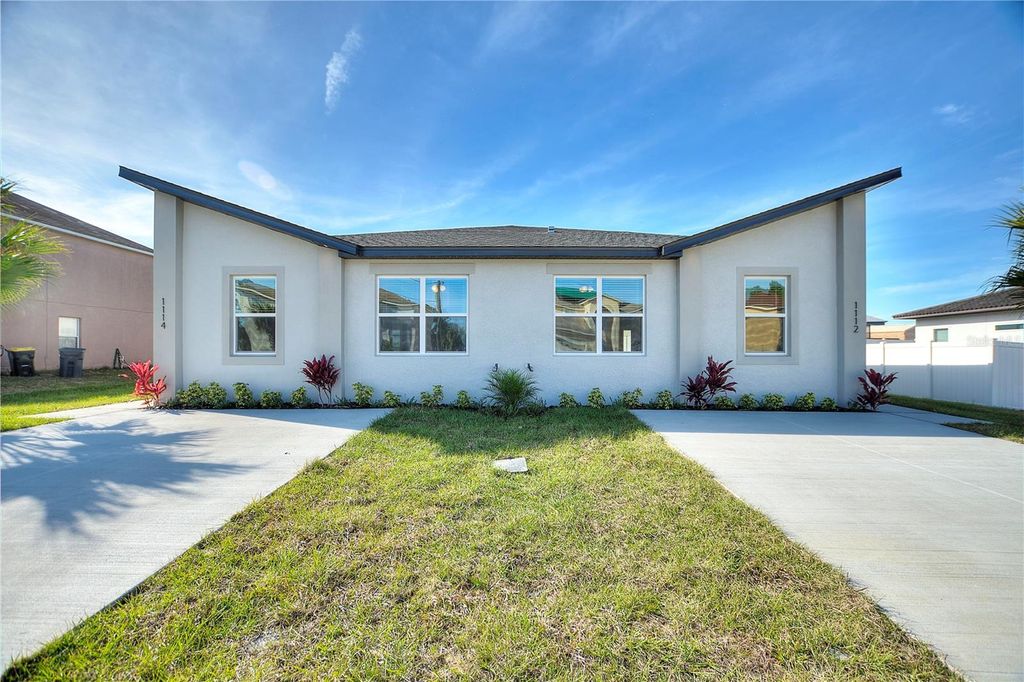 Photo of 1142 Nelson Meadow Lane, Kissimmee, FL 34759 (MLS # O6398269)