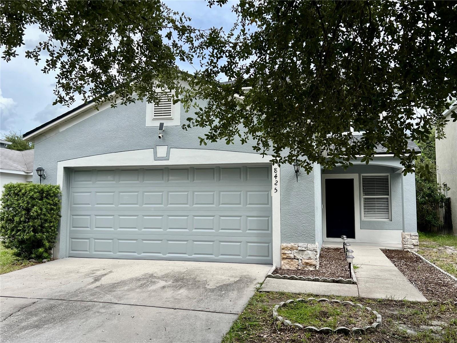 Lovely two-story single-family home with 4 bedrooms, 2 bathrooms, and 2-car garage in a great location is awaiting you!
NO FLOOD ZONE, LOW HOA, NO CDD. Recent upgrades include: NEWER ROOF (01/2024), waterproof vinyl throughout (2024), and HVAC (5y).
Step outside to your own private backyard ideal for summer barbecues, family gatherings, or just relaxing in the Florida sun.
This is the perfect opportunity to create the home you've always envisioned in a wonderful neighborhood.
Parkway Center residents have access to top-notch amenities like two pools (with a fun water slide), 2 playgrounds, a clubhouse with a well-equipped fitness center and a carefully designed event room. Easy access to shopping, dining, and entertainment. Minutes from the Alafia River boat launch, manatee viewing center, beaches, and theme parks. The convenient location allows you to be within minutes from restaurants, movie theaters, malls, and hospitals. Easy access to major highways (I-75, US-301, I-4, etc.), and more!
Ready to create your own memories at this gem? Text me to make an appointment.