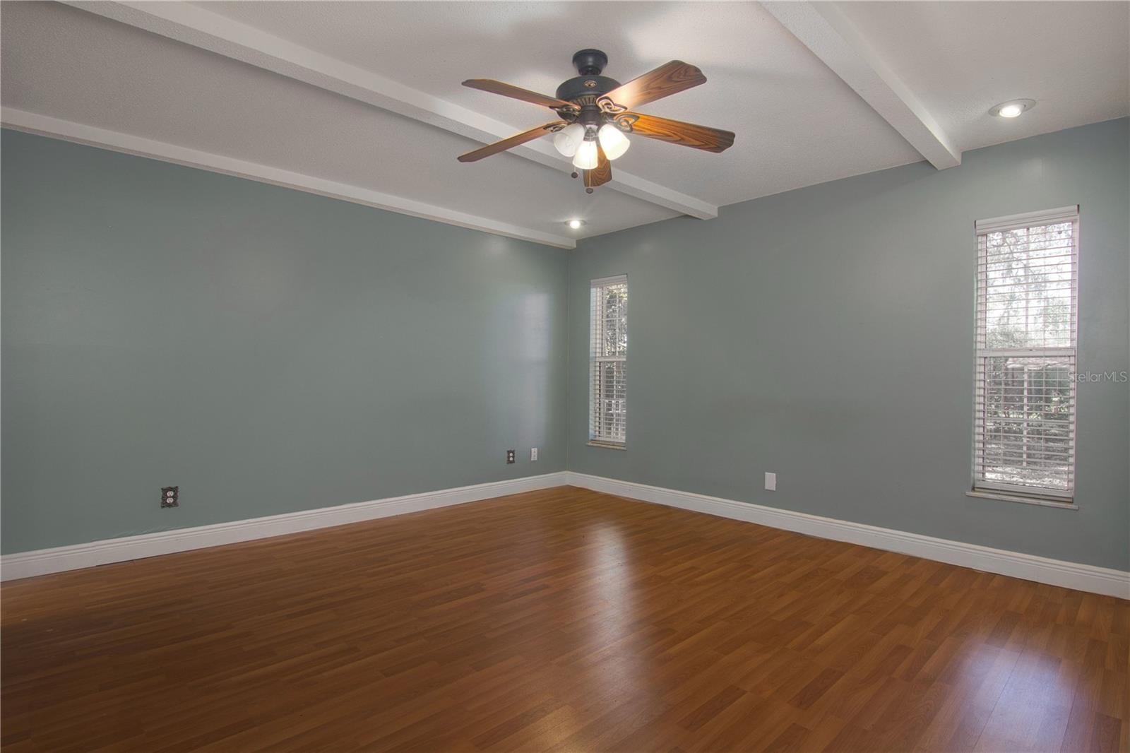 VALENCIA SHORES - Residential Lease