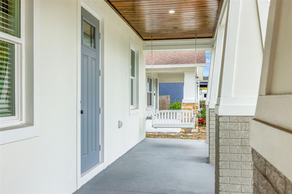 Photo of 1513 E Knollwood Street, Tampa, FL 33610 (MLS # TB8445730)