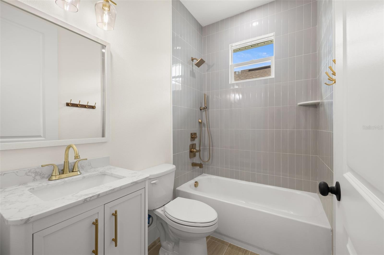 RIVERBEND MANOR - Residential