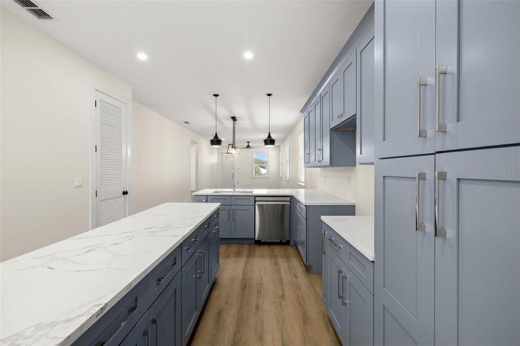 Photo of 1513 E Knollwood Street, Tampa, FL 33610 (MLS # TB8445730)