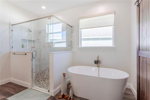 Tiny photo for 30501 Island Club Drive, Tavares, FL 32778 (MLS # TB8442549)