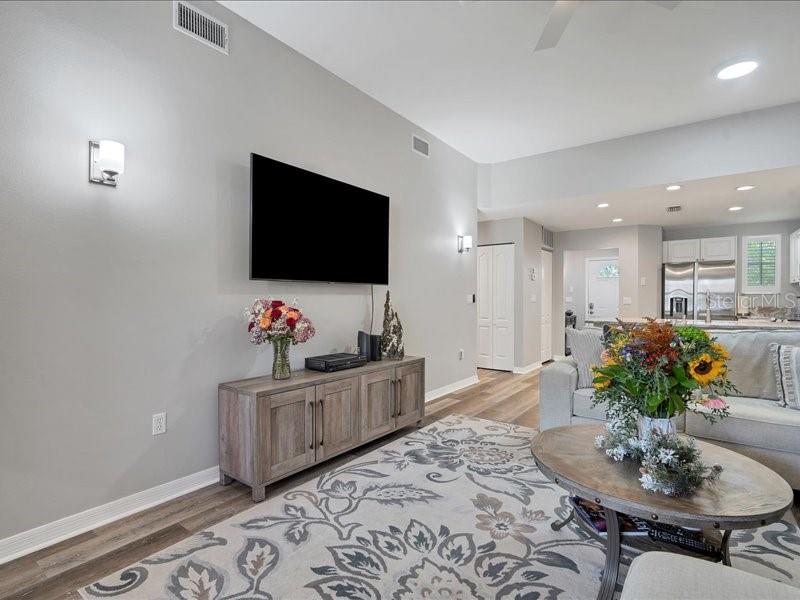 BOLLETTIERI RESORT VILLAS III - Residential Lease