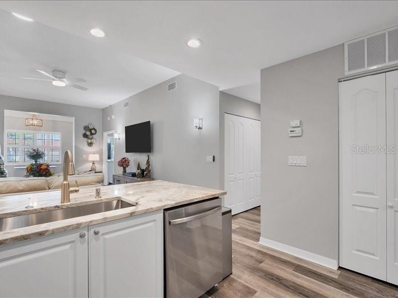 BOLLETTIERI RESORT VILLAS III - Residential Lease