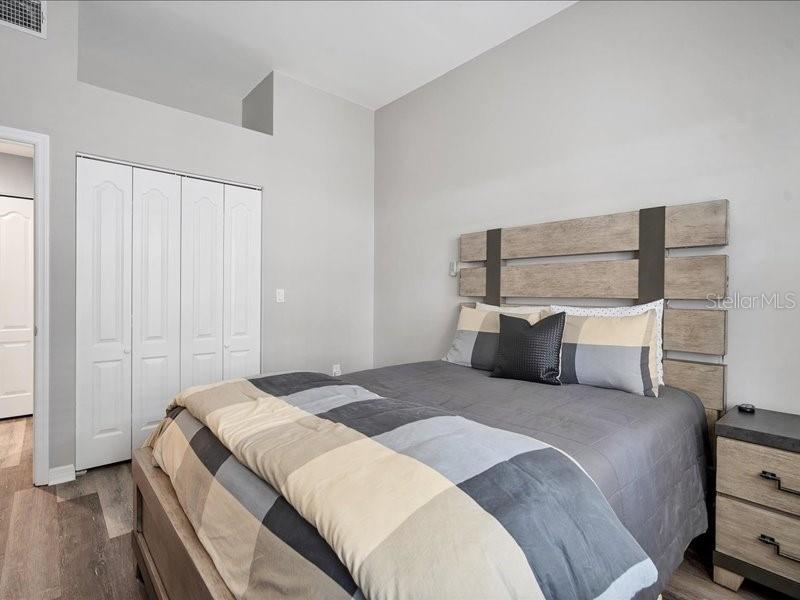 BOLLETTIERI RESORT VILLAS III - Residential Lease