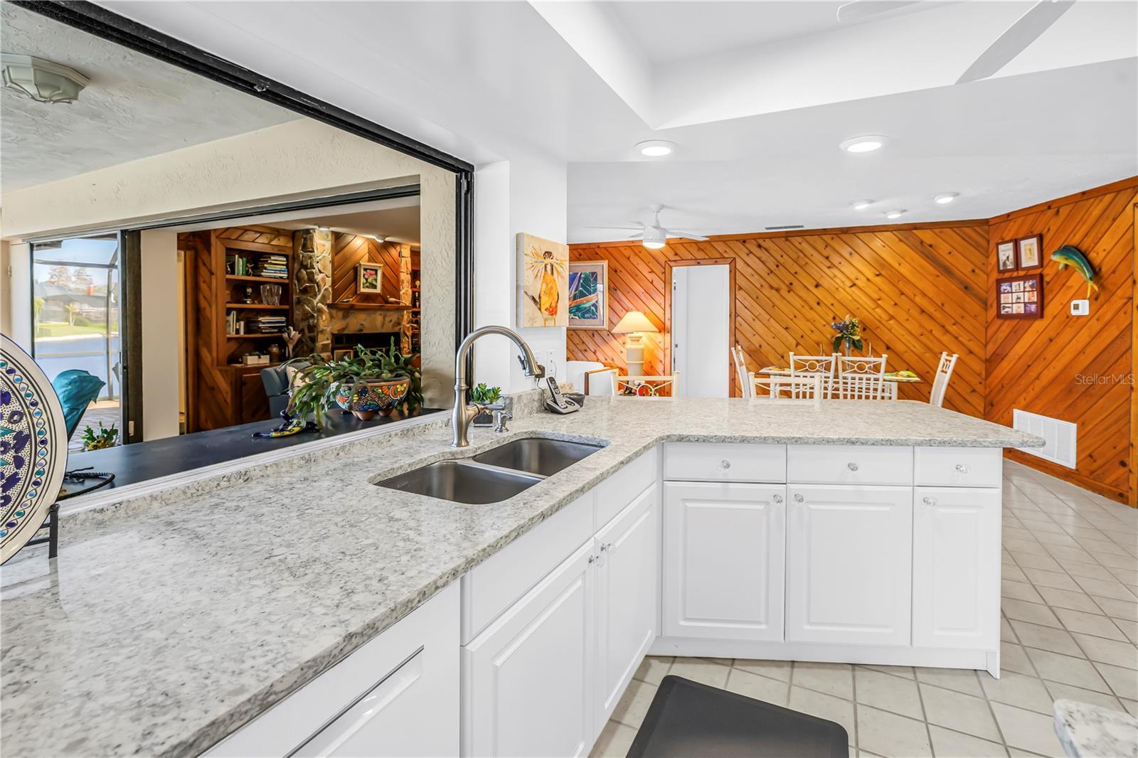 RIVIERA BAY 1ST ADD - Residential