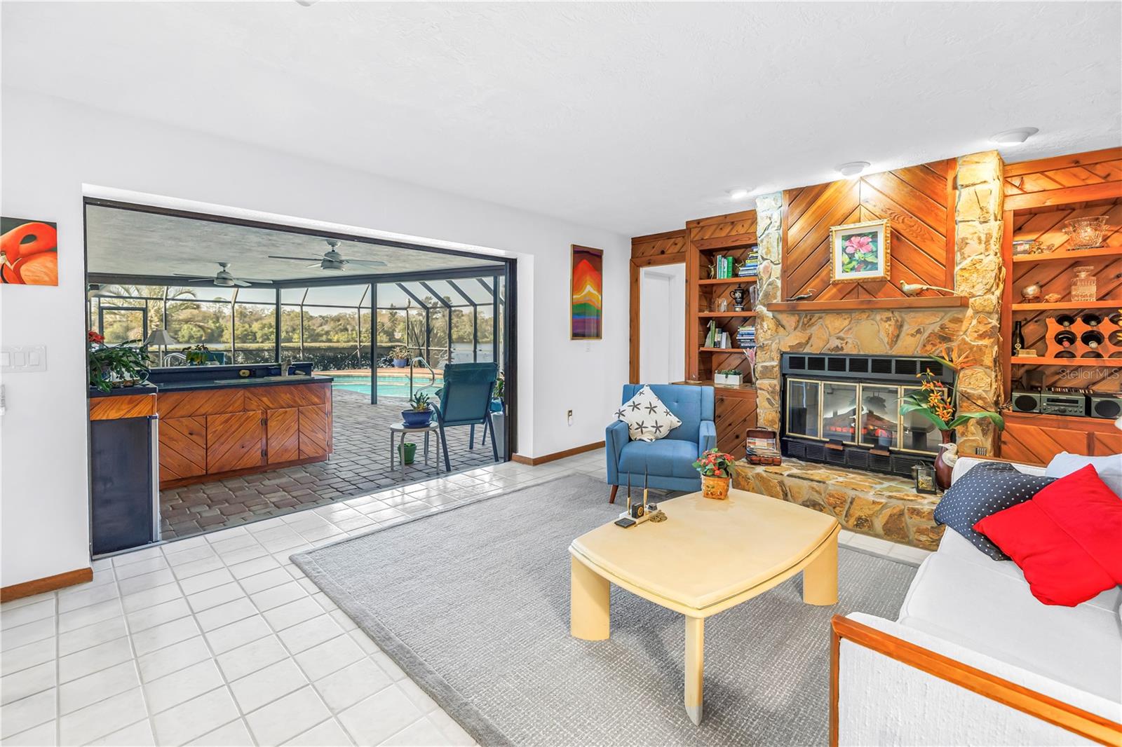 RIVIERA BAY 1ST ADD - Residential