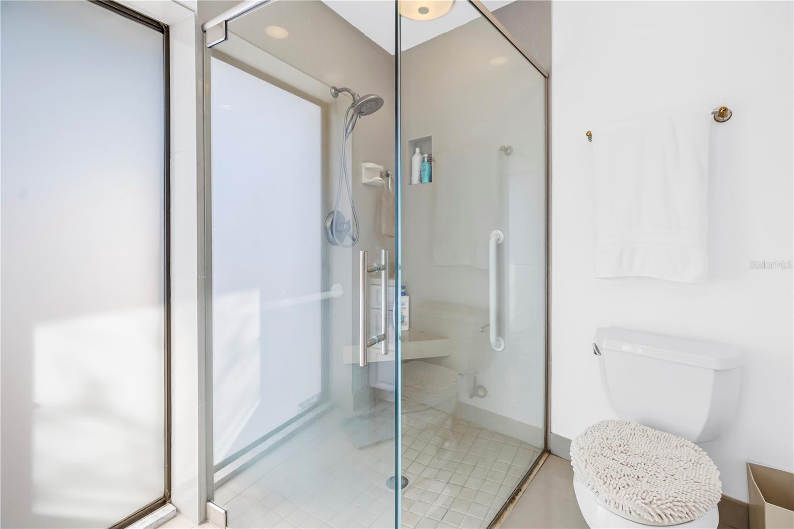 RIVIERA BAY 1ST ADD - Residential