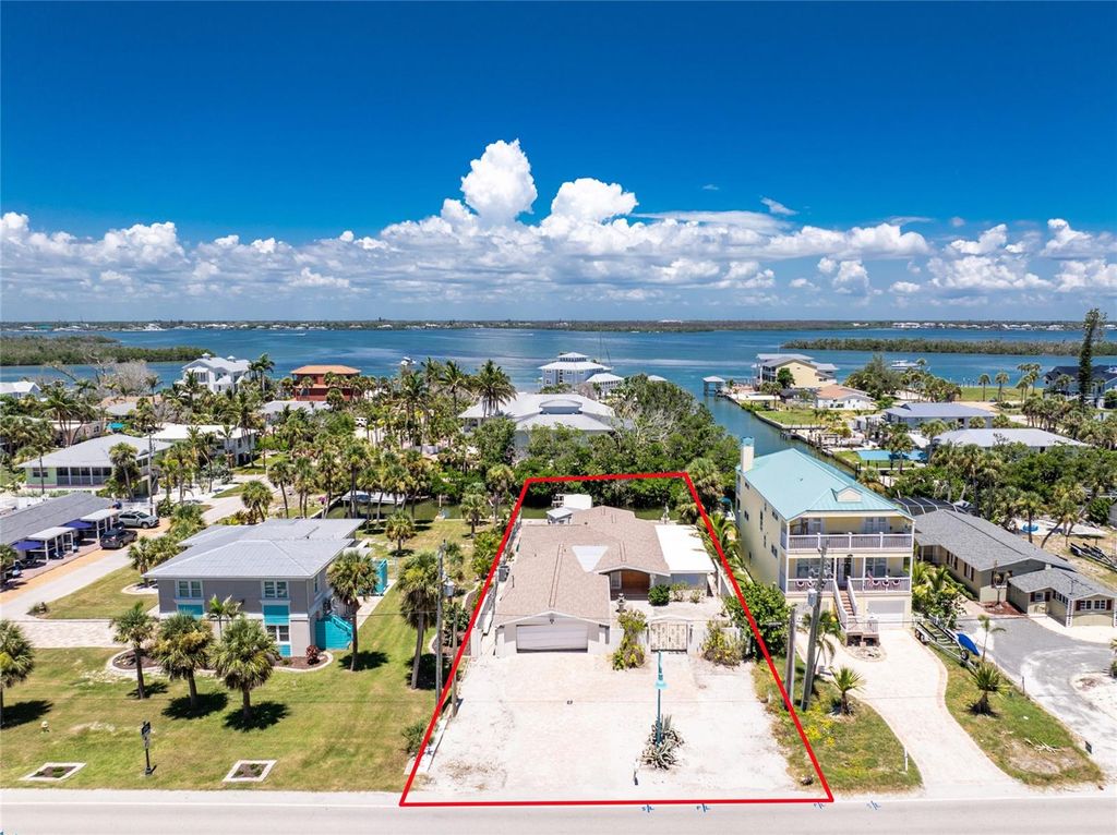 Photo of 1475 Gulf Boulevard, Englewood, FL 34223 (MLS # D6143252)