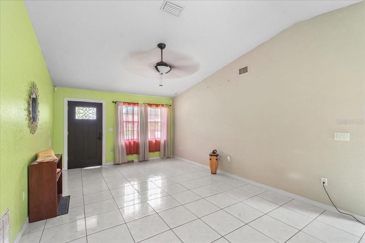 4760 NE 28TH TERRACE