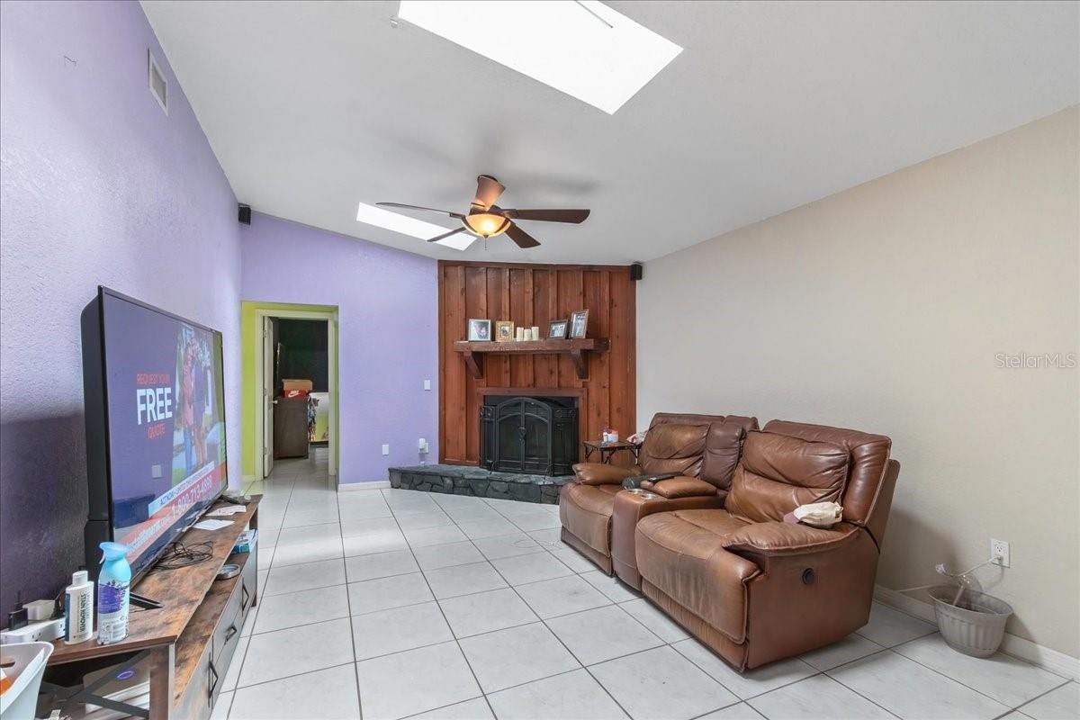 49TH ST VILLAGE - Residential