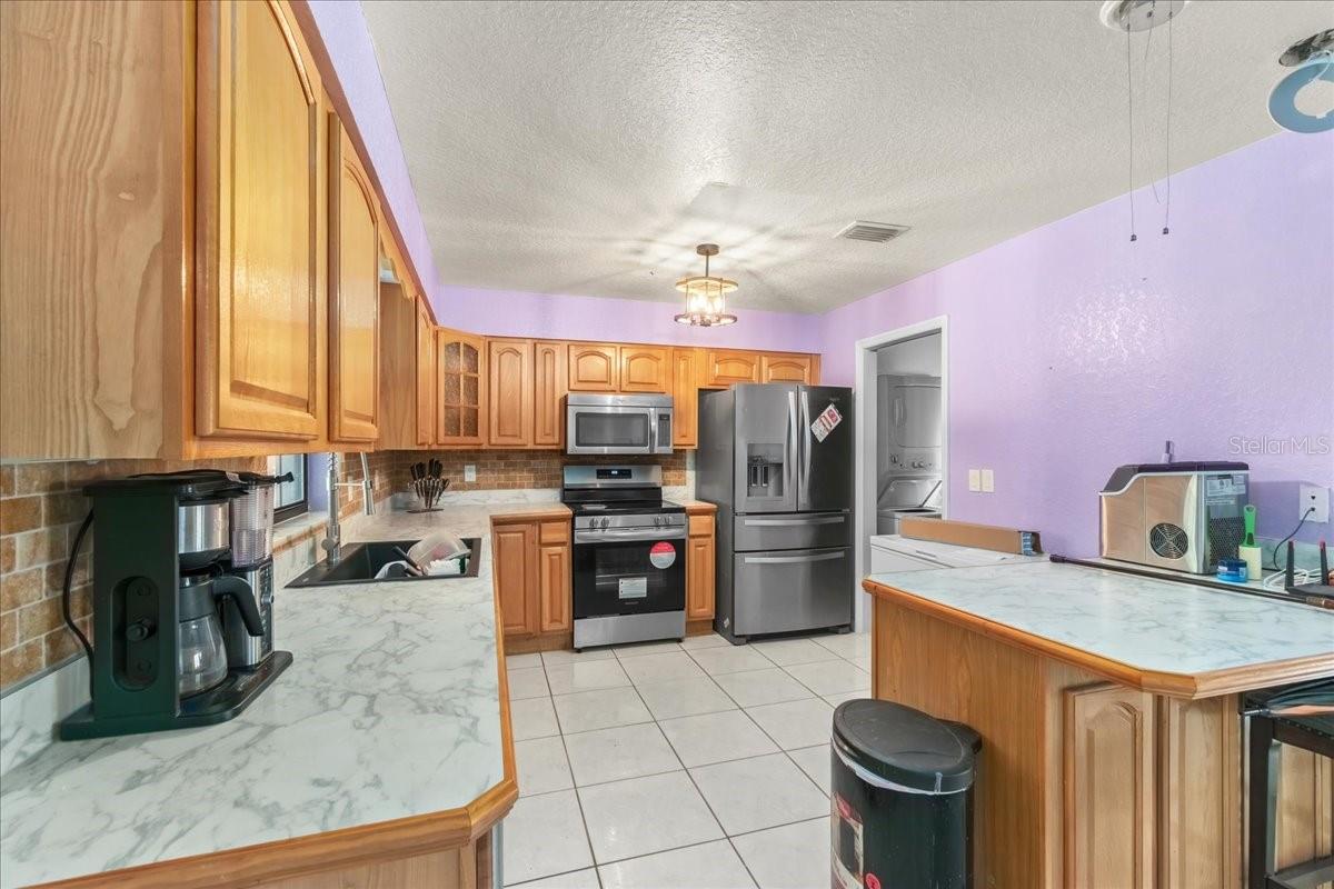 49TH ST VILLAGE - Residential