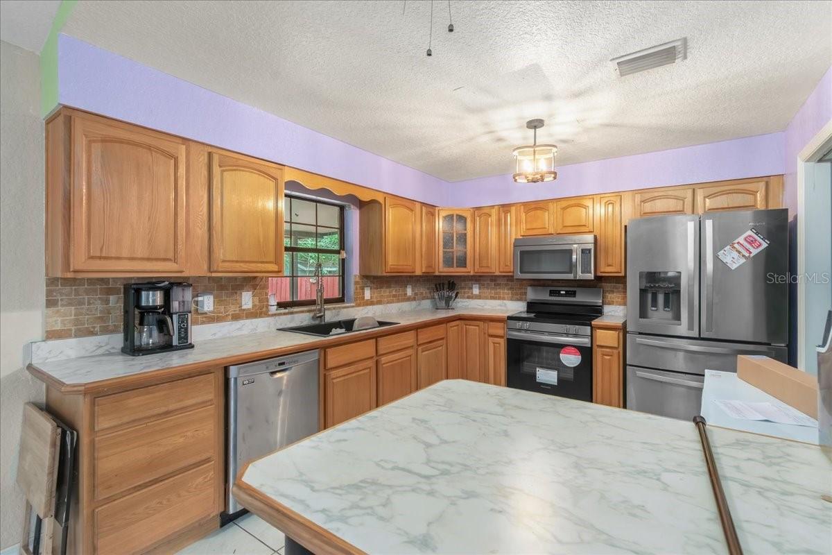 49TH ST VILLAGE - Residential