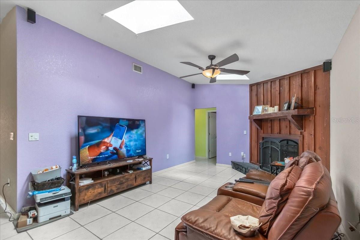 49TH ST VILLAGE - Residential