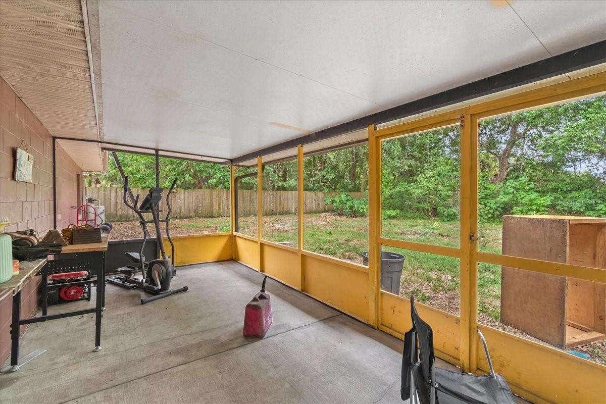 49TH ST VILLAGE - Residential