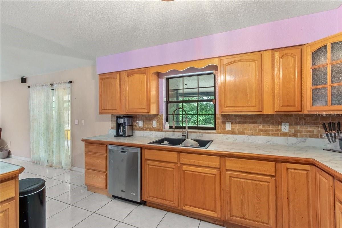 49TH ST VILLAGE - Residential