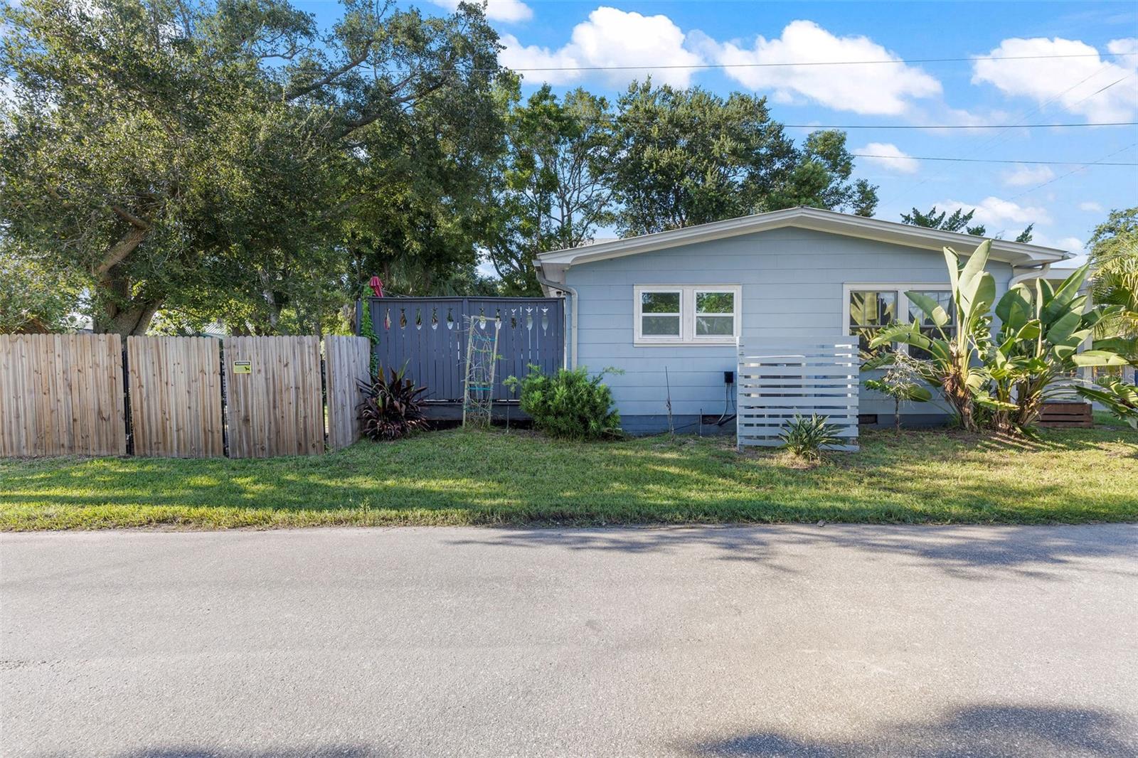 BUENA ESPERANZA SUB - Residential