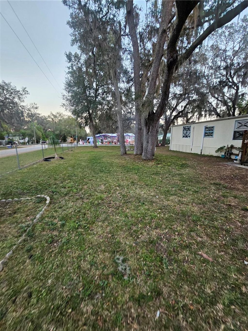 Photo of 24950 SE 167th Place, Umatilla, FL 32784 (MLS # G5105870)