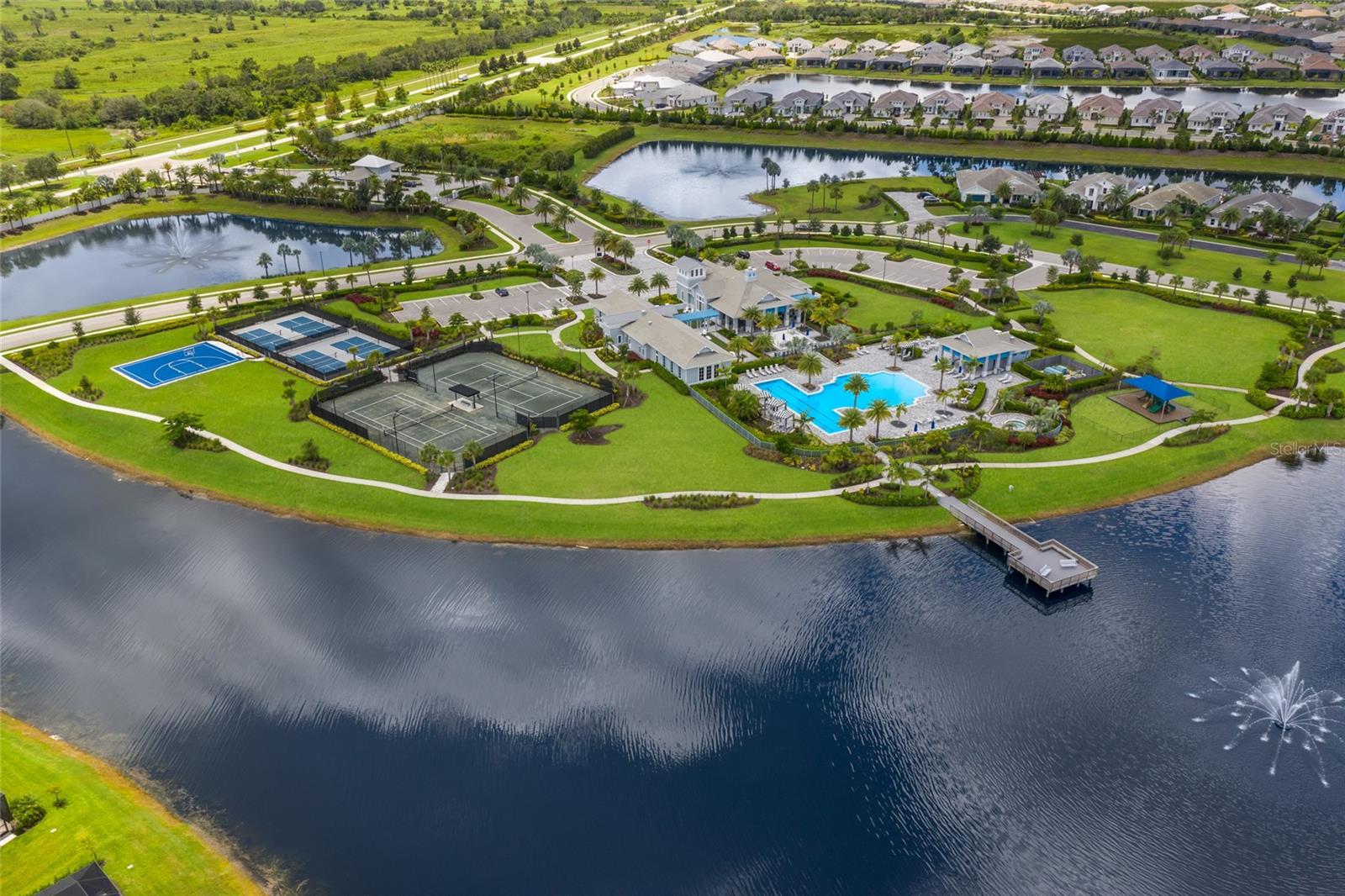 ISLES AT LAKEWOOD RANCH - Residential