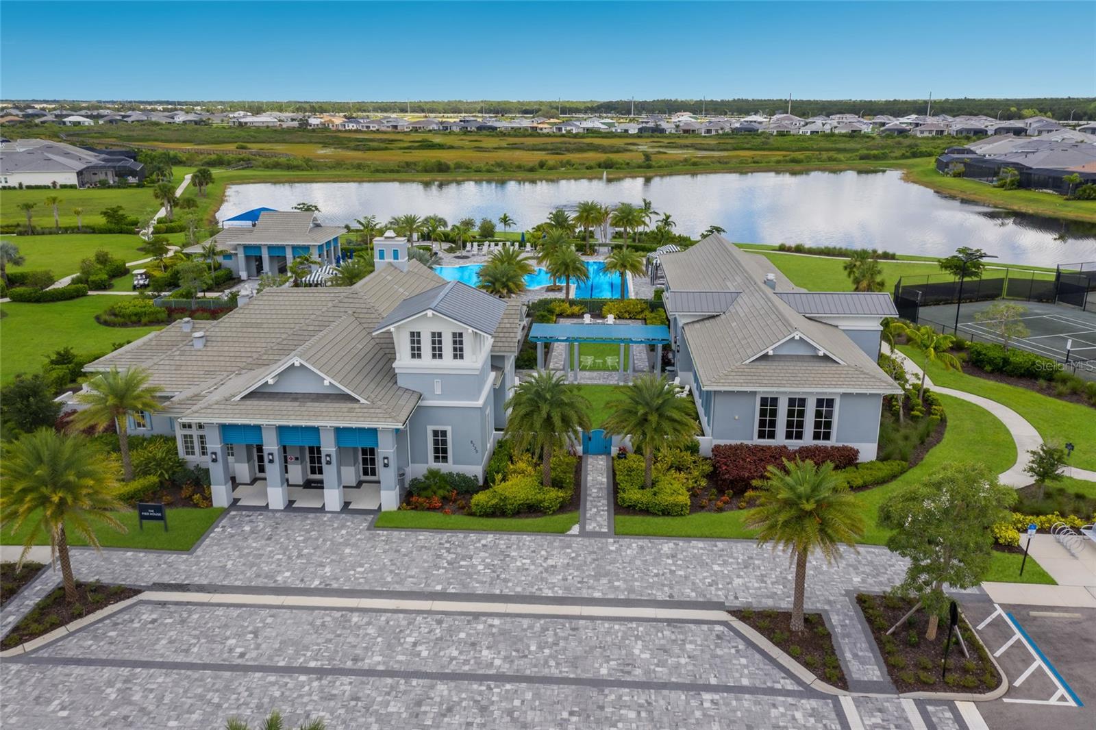 ISLES AT LAKEWOOD RANCH - Residential