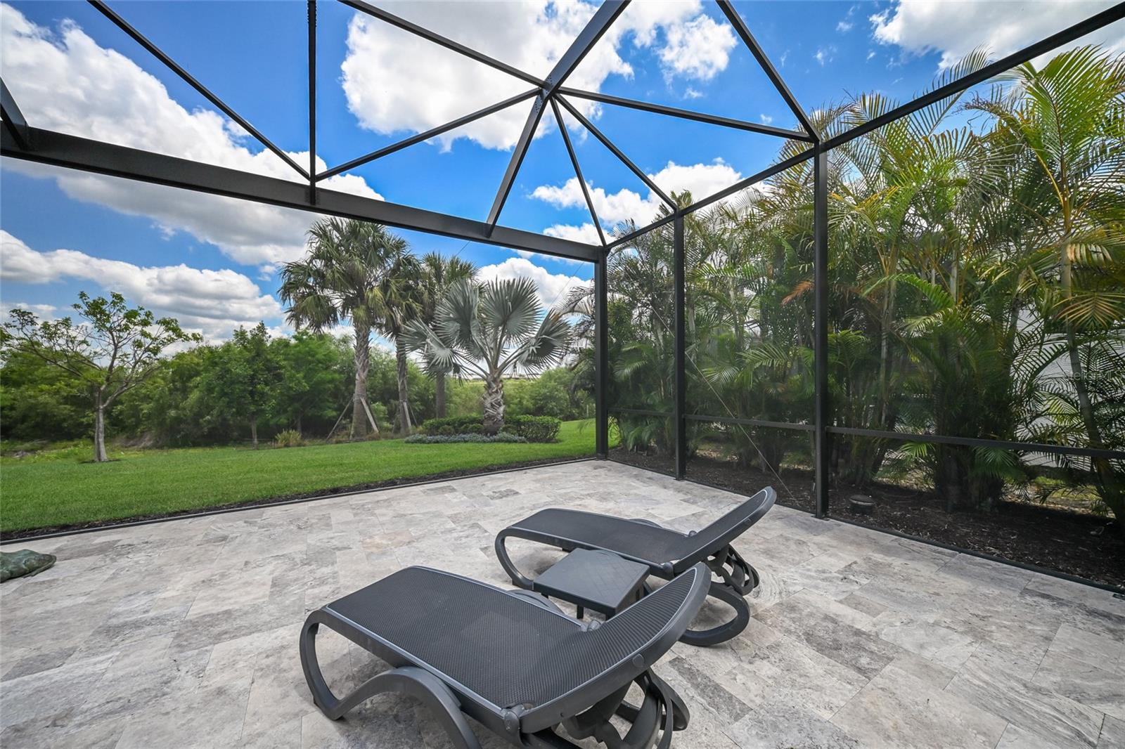 ISLES AT LAKEWOOD RANCH - Residential