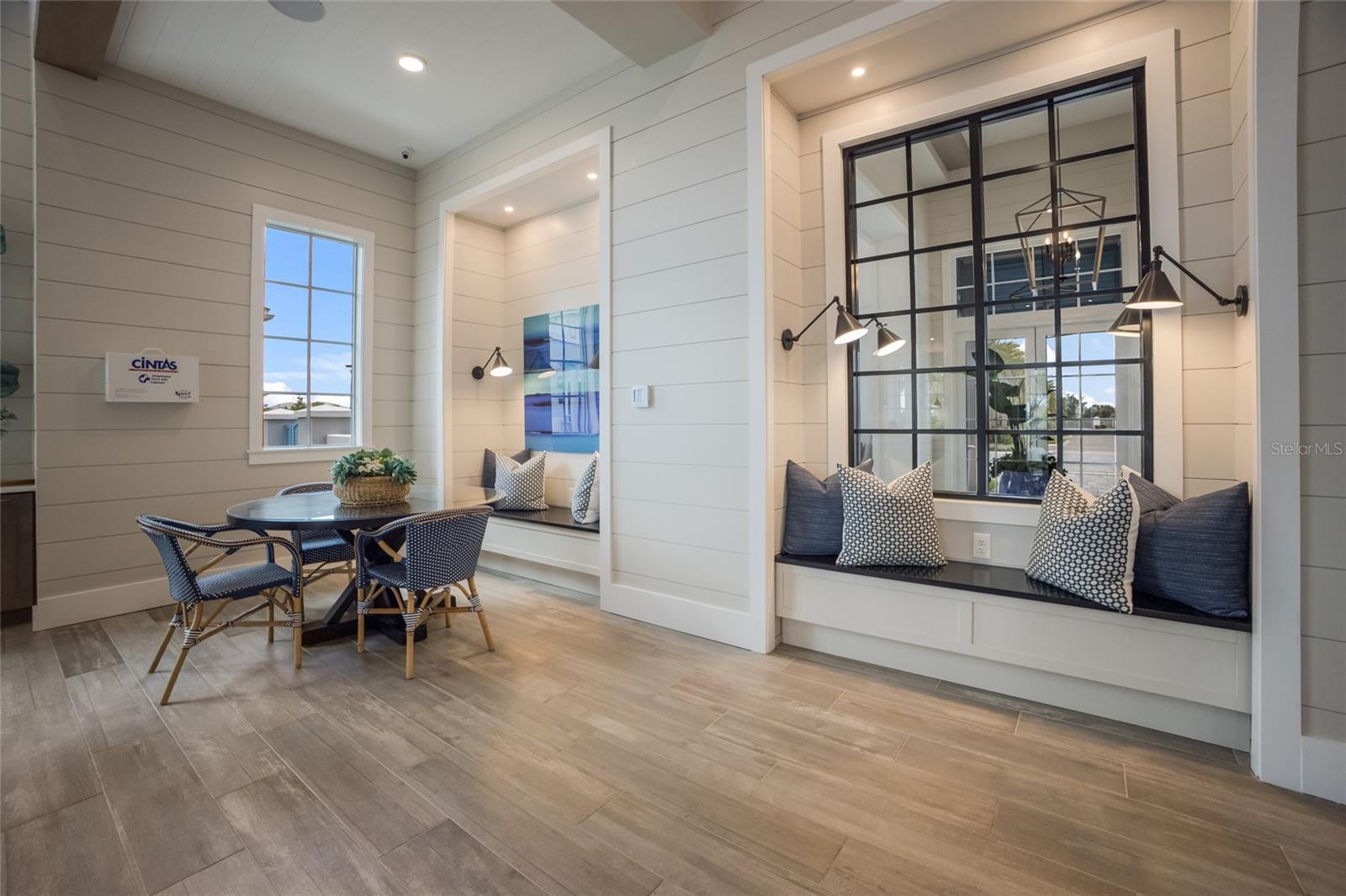 ISLES AT LAKEWOOD RANCH - Residential