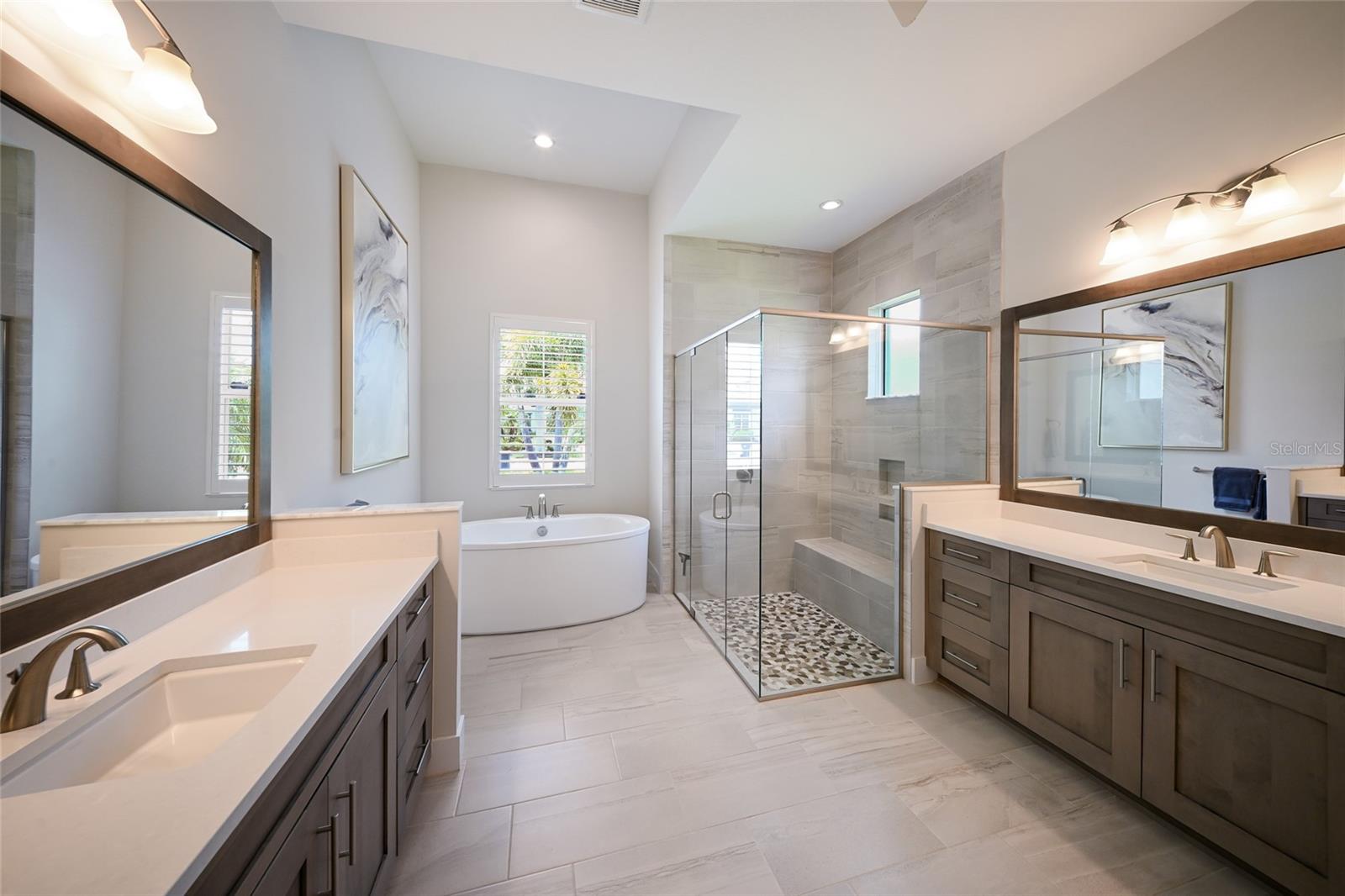 ISLES AT LAKEWOOD RANCH - Residential
