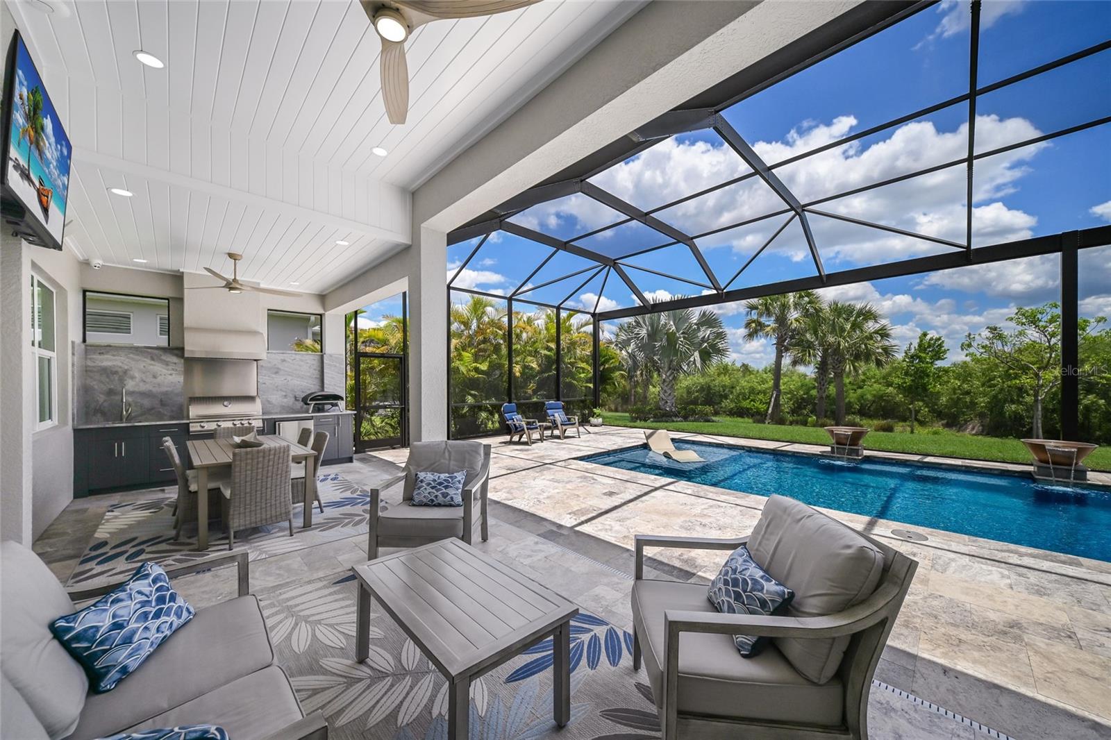 ISLES AT LAKEWOOD RANCH - Residential