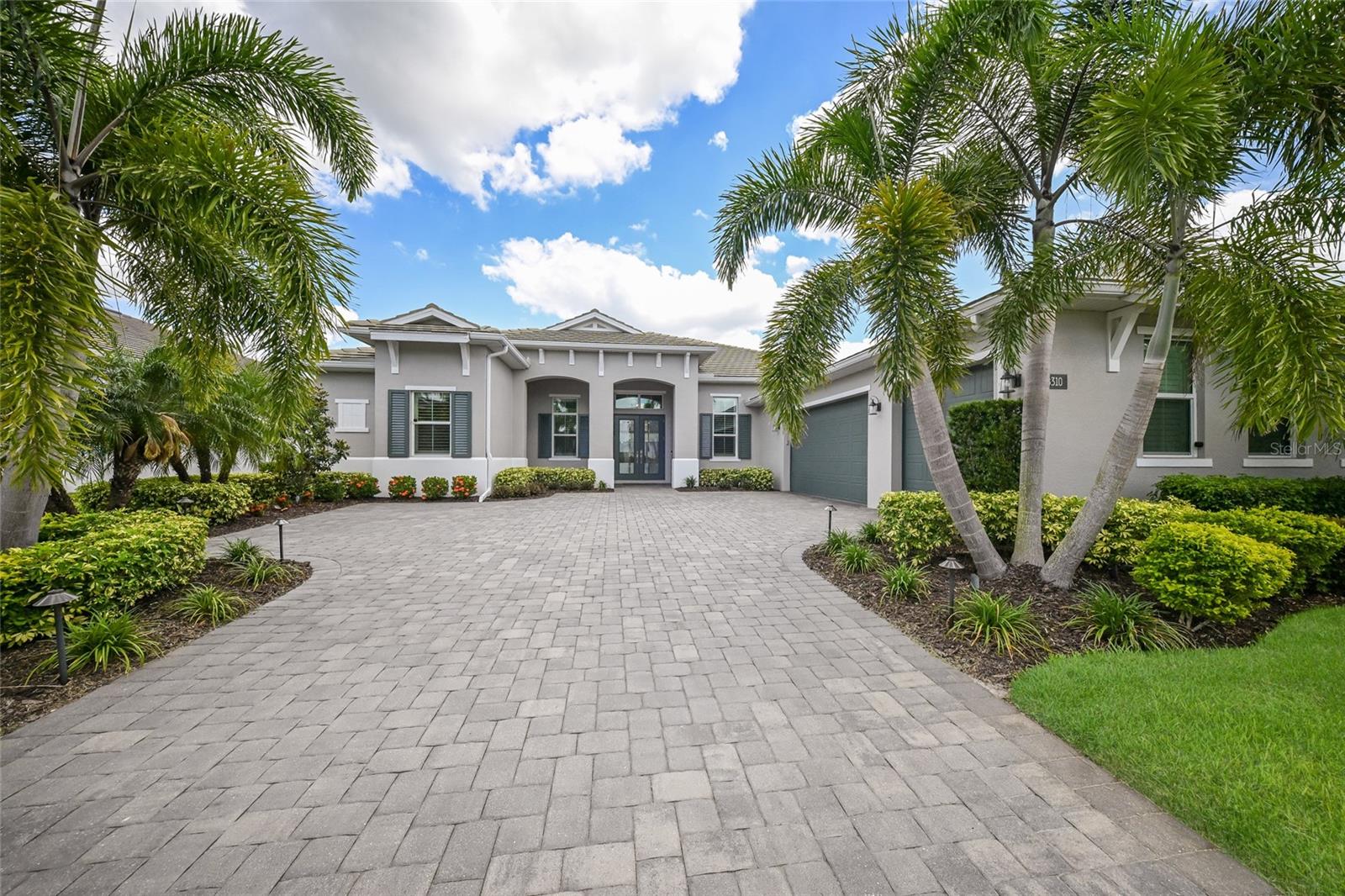 ISLES AT LAKEWOOD RANCH - Residential