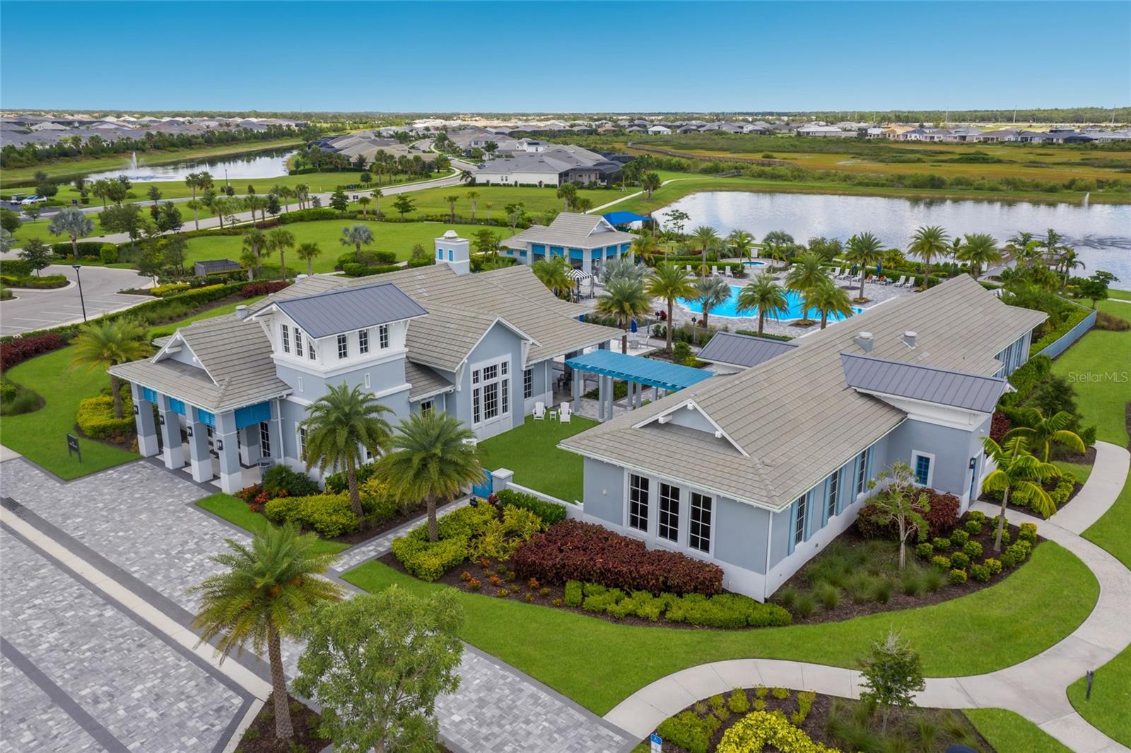 ISLES AT LAKEWOOD RANCH - Residential